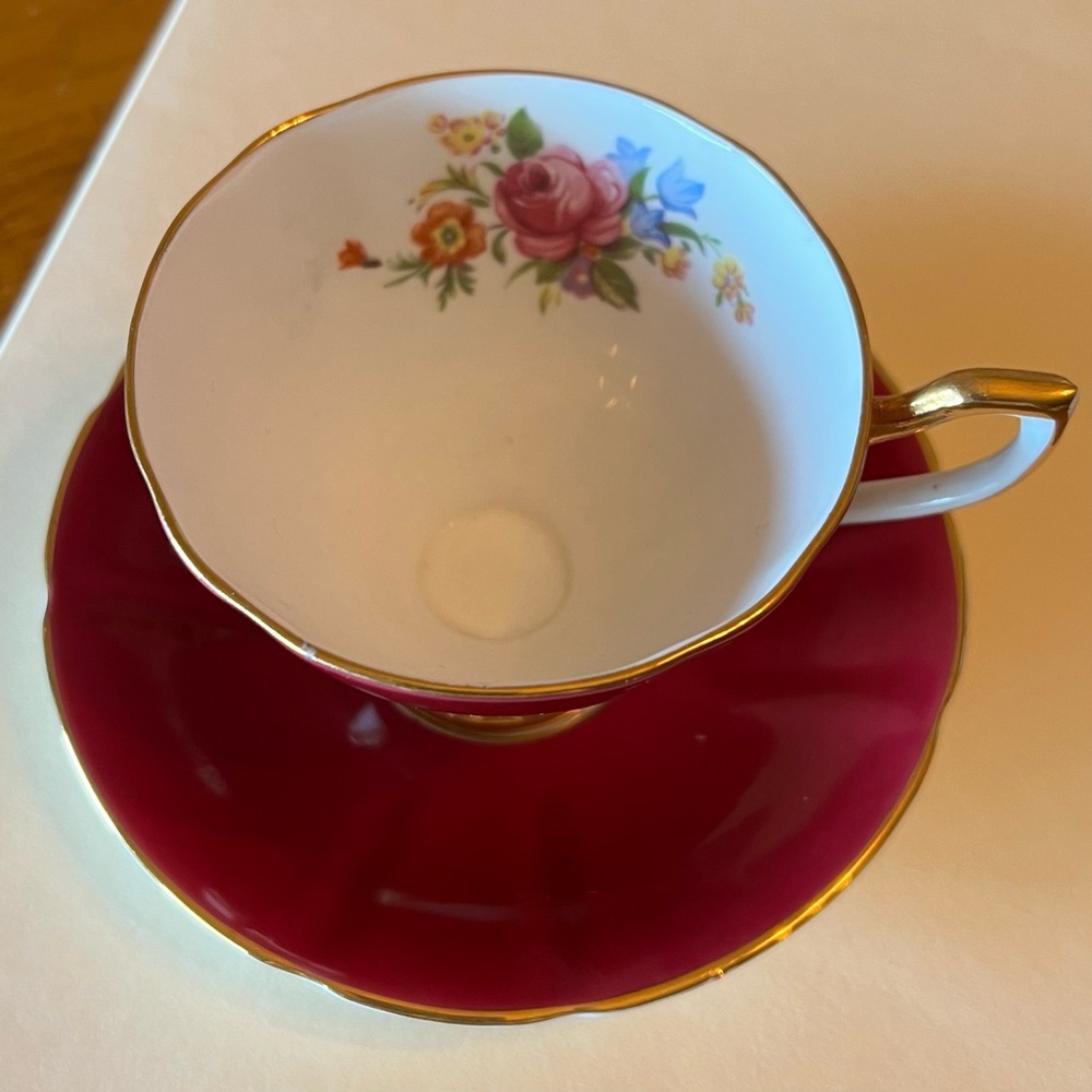 Vintage, Taylor & Kent tea cup saucer England